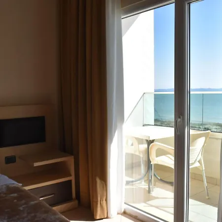 Hotel Vivas-3
